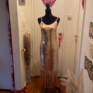Women’s size 8 Nanette Lepore gold sequin dress